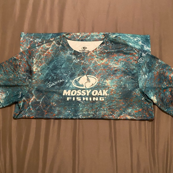 Mossy Oak Men's Atheltic Tee - Blue and Orange Camo - Picture 3 of 4